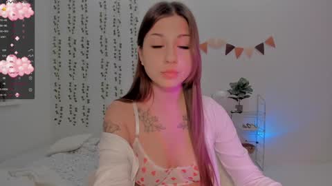 Maryana online show from December 4, 2024, 6:50 pm