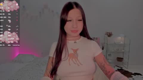 Maryana online show from October 21, 2025, 1:23 pm