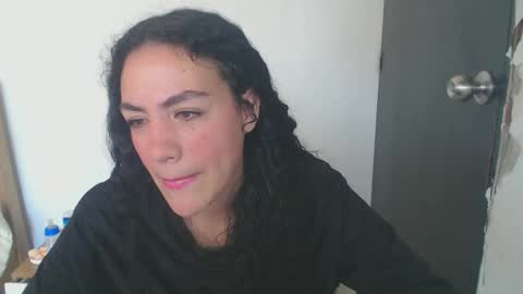 Snapshot of maryam_arabicmilk chatting on January 8, 2025, 7:45 pm maryam_arabicmilk online show from January 8, 2025, 7:45 pm