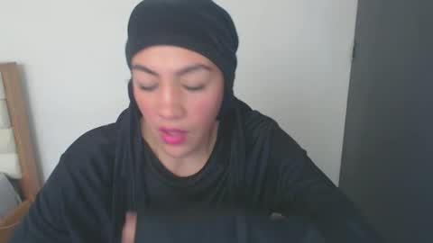 Snapshot of maryam_arabicmilk chatting on January 9, 2025, 3:34 pm maryam_arabicmilk online show from January 9, 2025, 3:34 pm