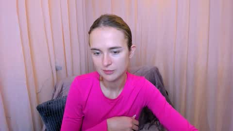 Mari online show from November 21, 2025, 7:29 am