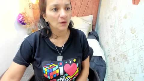 Marylin online show from December 5, 2025, 8:23 am