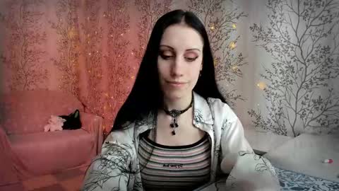 Mary Lou online show from February 15, 2026, 7:51 am