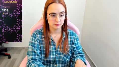 Dulce Maria online show from January 5, 2025, 9:14 pm