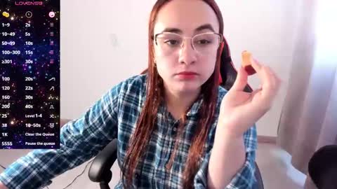 Dulce Maria online show from October 21, 2025, 7:03 pm