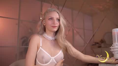 Snapshot of marylunamay chatting on June 25, 2026, 4:12 am Mary online show from June 25, 2026, 4:12 am