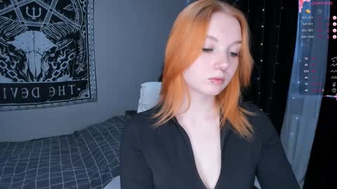 Snapshot of marymelanie chatting on February 10, 2025, 3:24 am Mary online show from February 10, 2025, 3:24 am