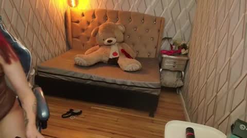 marymorgannn online show from March 19, 2026, 8:51 am