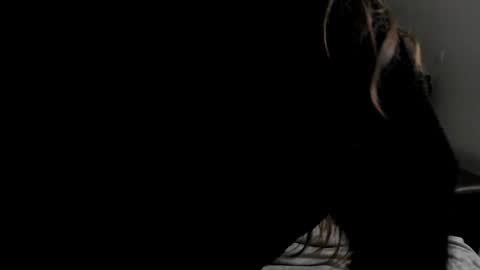 Snapshot of maryswon chatting on February 18, 2025, 5:21 pm Mary online show from February 18, 2025, 5:21 pm