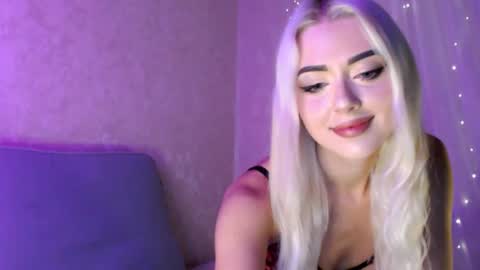 MaryVi online show from September 18, 2025, 1:40 am