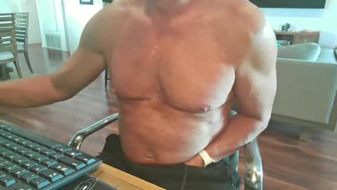 mascmuscle49 online show from December 13, 2024, 6:05 pm
