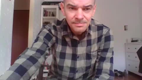 Snapshot of maserstti chatting on May 4, 2026, 7:04 am maserstti online show from May 4, 2026, 7:04 am