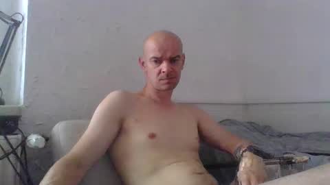 Snapshot of maserstti chatting on June 7, 2026, 10:52 am maserstti online show from June 7, 2026, 10:52 am
