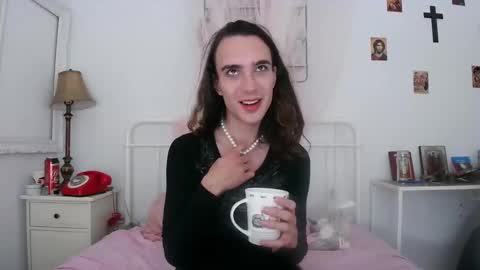 masharose online show from September 15, 2025, 4:12 am