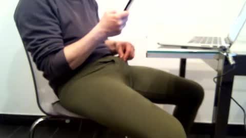 Snapshot of mask07 chatting on March 2, 2025, 5:04 pm Mask07 online show from March 2, 2025, 5:04 pm