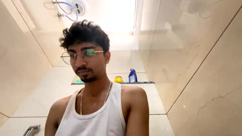 Mask Boy online show from February 21, 2025, 3:01 am