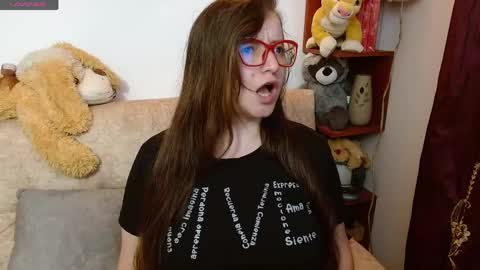 Monica online show from May 19, 2026, 9:43 pm