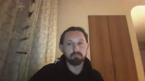 Snapshot of masoni_devil_take_xy chatting on December 31, 2024, 3:34 am Nikola online show from December 31, 2024, 3:34 am