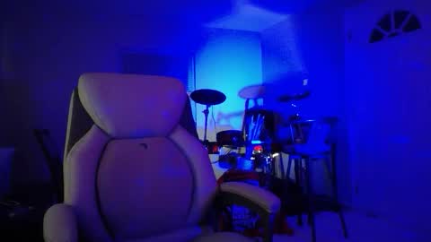 HappyZending online show from November 11, 2025, 1:27 am