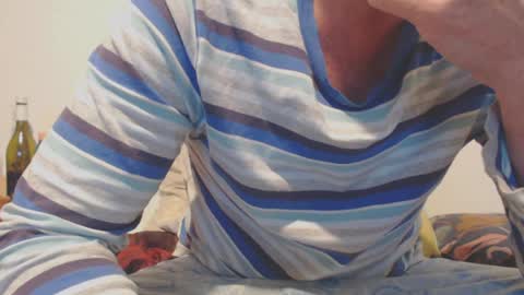 Snapshot of massagermike chatting on July 8, 2026, 12:53 pm massagermike online show from July 8, 2026, 12:53 pm