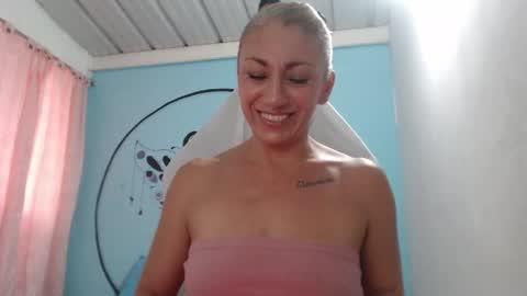 Snapshot of massielferretis chatting on February 3, 2026, 10:48 pm massiel ferreti online show from February 3, 2026, 10:48 pm