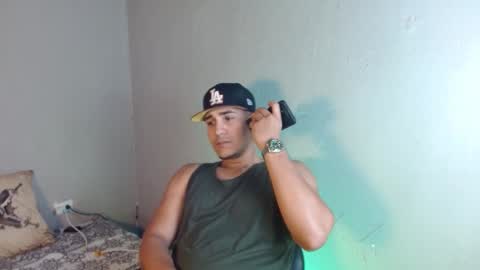 massimo_vidal online show from November 9, 2025, 2:54 am