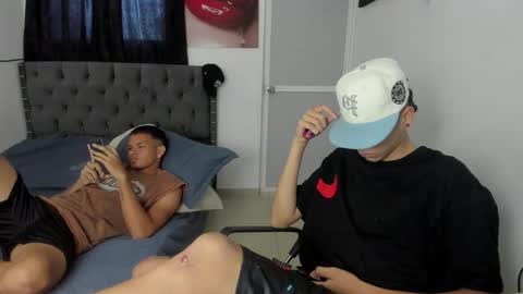 master_boy28 online show from March 18, 2026, 8:34 pm