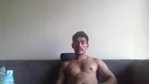 master_leoo online show from May 18, 2026, 3:35 am