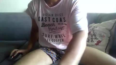 master_leoo online show from June 7, 2026, 5:22 am