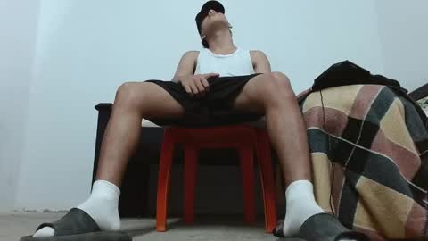 Snapshot of master_pig_ chatting on April 27, 2026, 11:47 pm MASTER ALPHA online show from April 27, 2026, 11:47 pm