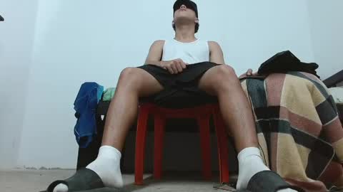 Snapshot of master_pig_ chatting on April 29, 2026, 1:53 am MASTER ALPHA online show from April 29, 2026, 1:53 am