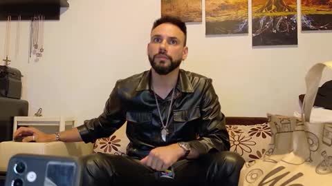 Snapshot of master_roberto333 chatting on May 21, 2026, 10:06 pm SIR online show from May 21, 2026, 10:06 pm