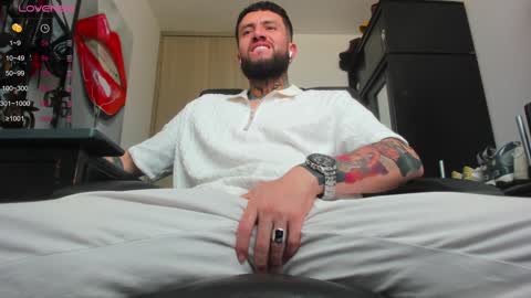 steven  online show from January 8, 2025, 8:29 pm