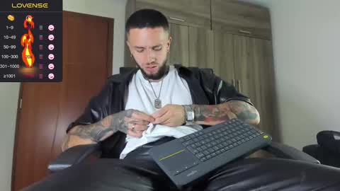 steven  online show from September 15, 2025, 1:27 am