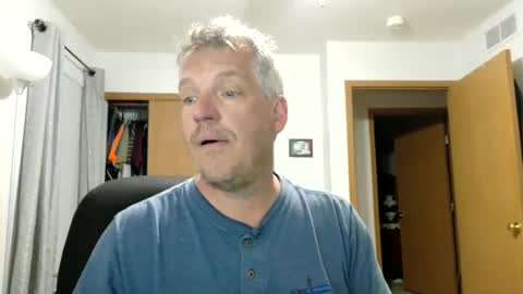 Snapshot of master_thorn chatting on June 12, 2026, 2:10 am Master Thorn online show from June 12, 2026, 2:10 am