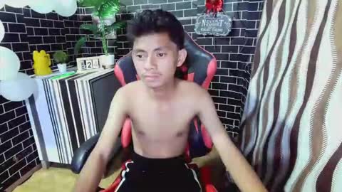 Alex online show from March 2, 2026, 11:06 am