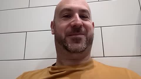 Bob online show from October 7, 2025, 8:33 am