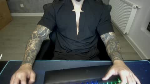 masterkingmuscle online show from December 20, 2024, 9:06 pm
