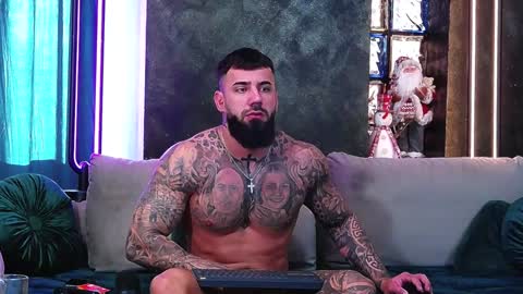 masterkingofmuscle online show from December 18, 2024, 8:31 am