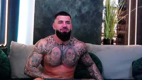 masterkingofmuscle online show from January 28, 2025, 7:00 am