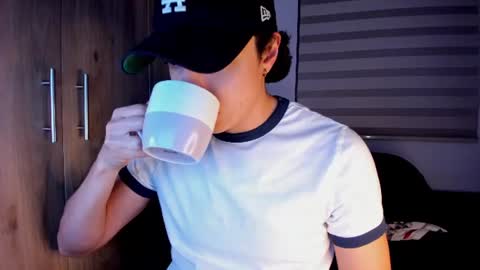 Snapshot of mastrangelo_x chatting on July 16, 2026, 3:01 am mastrangelo_x online show from July 16, 2026, 3:01 am