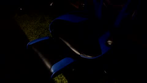 Snapshot of masturbaitur chatting on June 24, 2026, 4:44 am Oscar online show from June 24, 2026, 4:44 am
