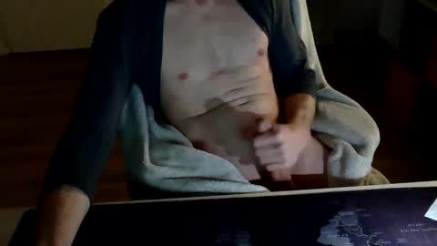 Snapshot of masturbatemindbreaker chatting on February 27, 2025, 10:42 pm MasturbateMindbreaker online show from February 27, 2025, 10:42 pm