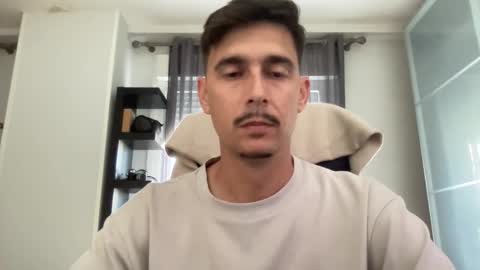 Snapshot of matahavi chatting on October 15, 2025, 2:39 pm Aaron online show from October 15, 2025, 2:39 pm