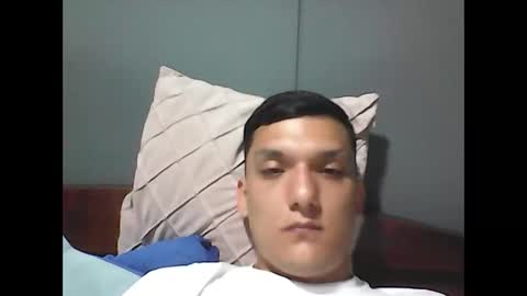 Snapshot of mateo114409 chatting on November 17, 2025, 11:43 pm mateo114409 online show from November 17, 2025, 11:43 pm