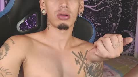 Snapshot of mateo60_ chatting on September 23, 2025, 4:04 am Mateo online show from September 23, 2025, 4:04 am