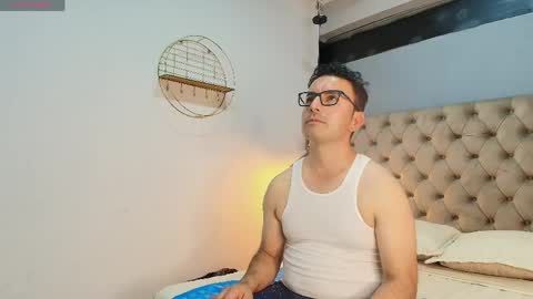 Snapshot of mateo_gomez_ chatting on May 16, 2026, 7:45 pm Mateo Gomez online show from May 16, 2026, 7:45 pm