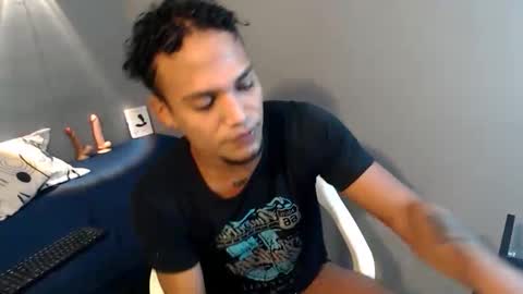 Mateo and Noah online show from April 14, 2026, 5:41 pm