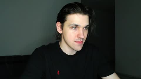 mateo_zeus online show from April 1, 2026, 11:02 pm