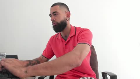 Matheus     online show from January 17, 2025, 6:23 pm